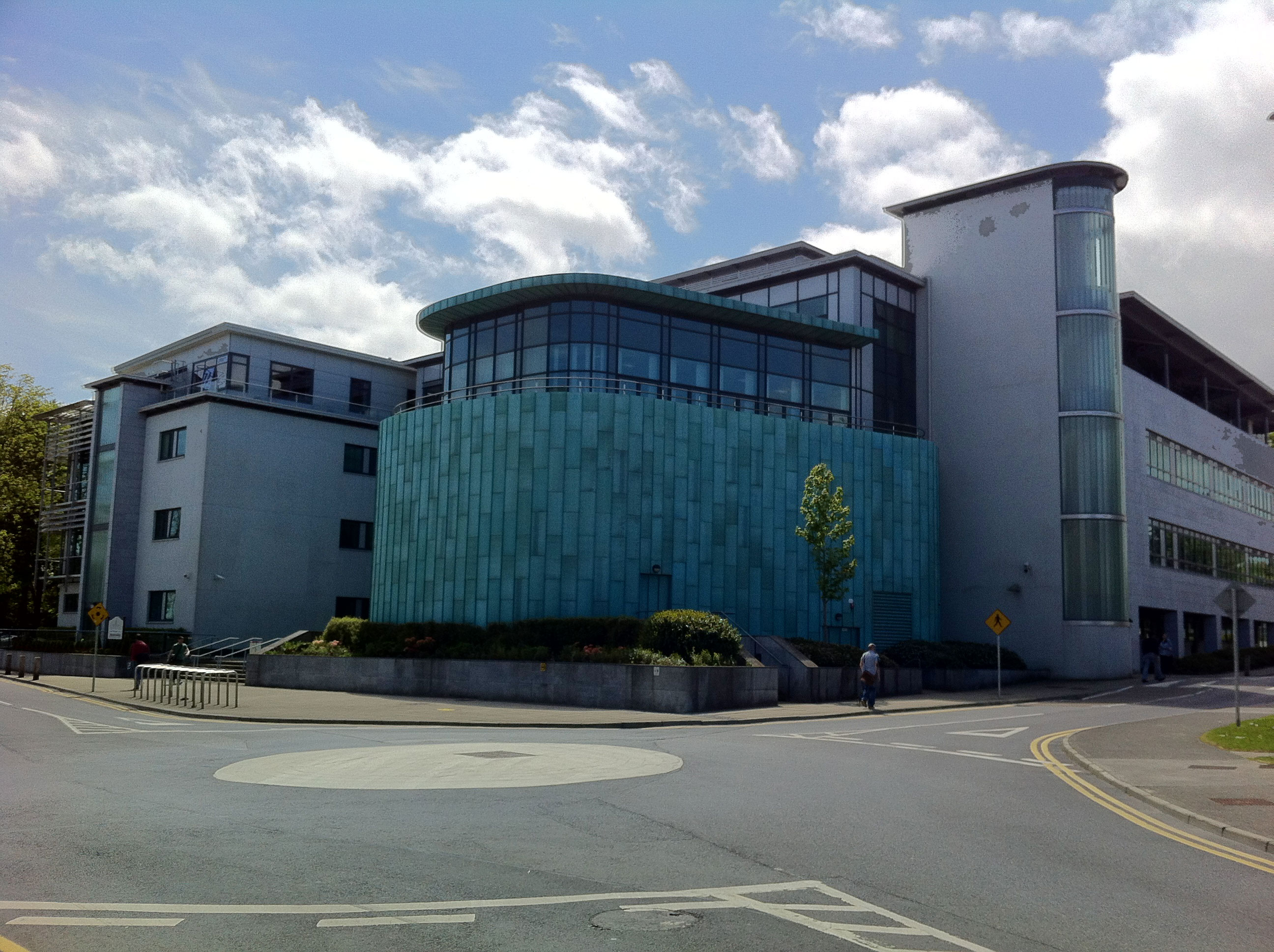 This money is badly needed: Mother urges Irish college to get in touch refunds, and has urged the Galway Gaelcholiste to get in touch with parents. Coliste Cholumba said on 27 March the date that Taoiseach Leo This money is badly needed: Mother urges Irish college to get
